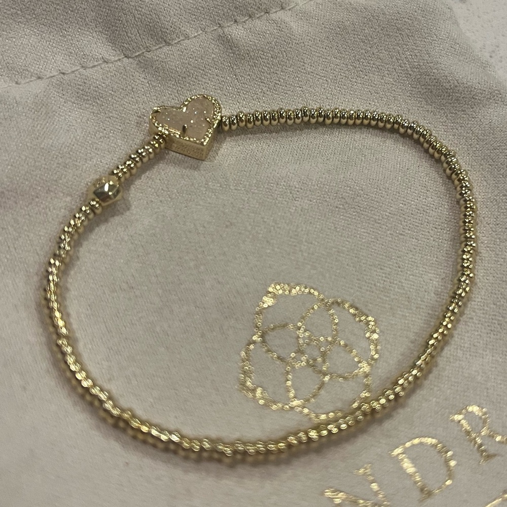 Kendra Scott Ari Heart Gold Stretch Bracelet in Iridescent Drusy